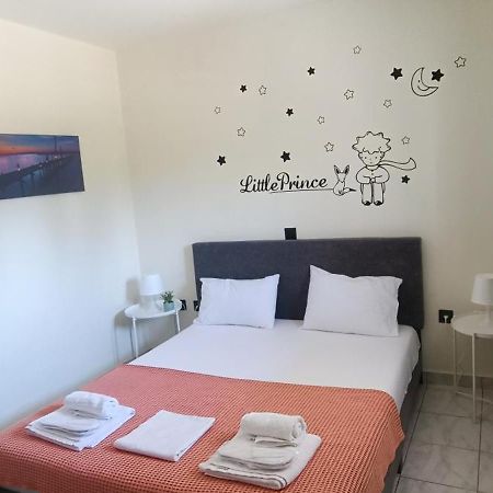 Kalamata Garden Suite Luaran gambar