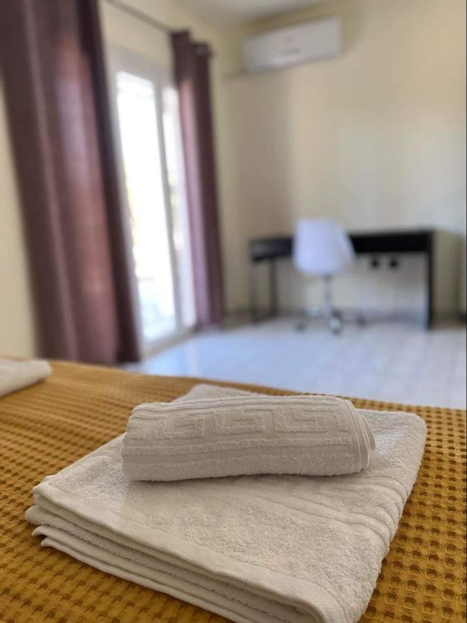 Kalamata Garden Suite Luaran gambar