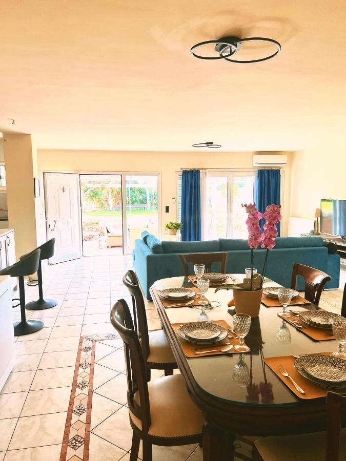 Kalamata Garden Suite Luaran gambar