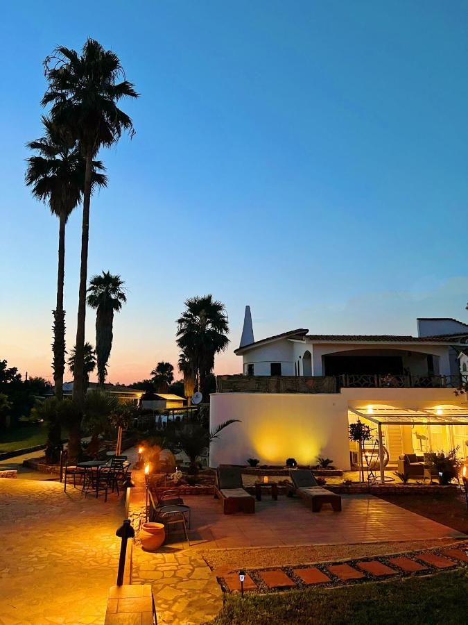 Kalamata Garden Suite Luaran gambar