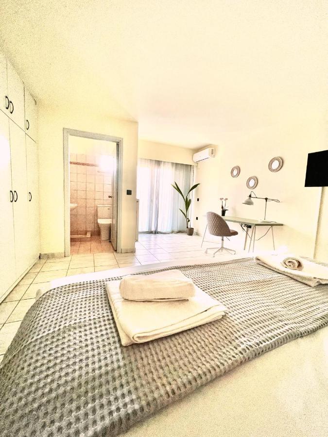 Kalamata Garden Suite Luaran gambar