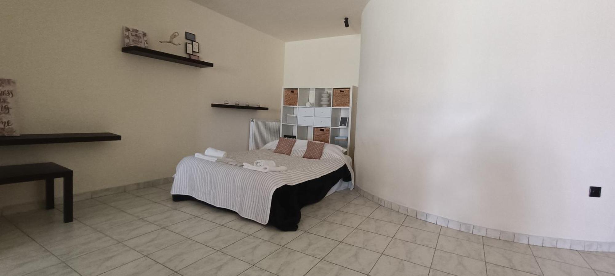 Kalamata Garden Suite Luaran gambar